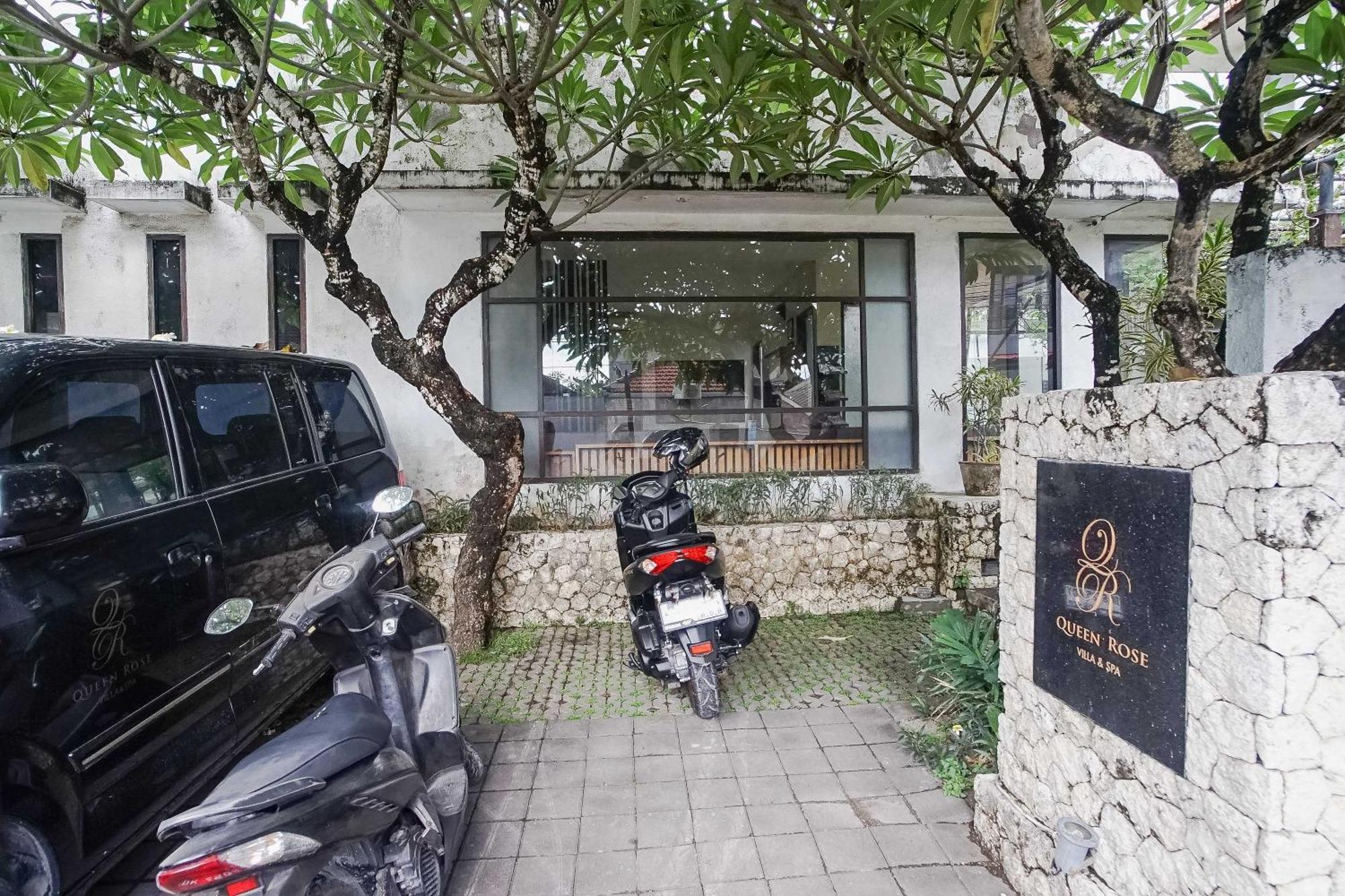 Queen Rose Villa & Spa 짐바란 외부 사진